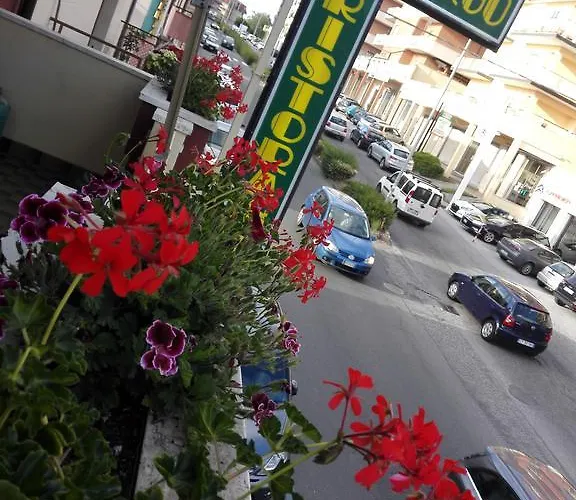 酒店 Ristorante Grace 维博瓦伦蒂亚