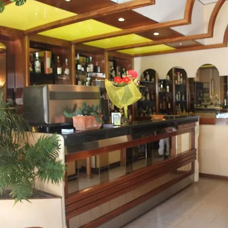 Ristorante Grace מלון 3*